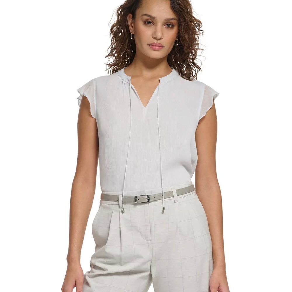 CALVIN KLEIN Women's Tie-Neck Flutter-Sleeve Top. Size Large. Light Gray. NWT.
